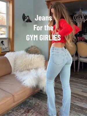 Jeans for the gym girlies! Finally jeans with NO gapping that fit like a glove and are so stretchy. They’re worth it🫣🤍 @FITJEANS I’m gonna need a pair in every style  #fitjeans #gymgirl #gymgirlie #jeans #flattering #denim 