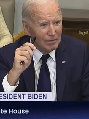 President Biden engages with the press 👖 #edited #comedy #cheapfake 