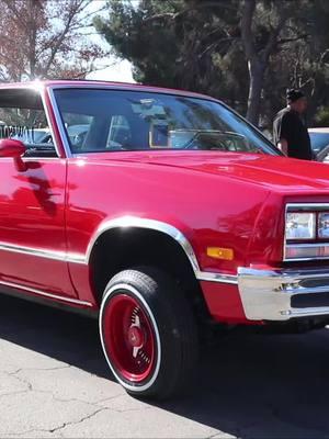 Woodley Park 2025  #impalaminoclip #impalaminoflick #woodleypark #malibu #cutlass #montecarlo #lowrider #gbody  #vannuys #socal #streetshit #spokes #hydros #hydraulics #vannuys #hydros #hydraulics 