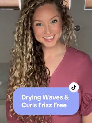 Of course, there are many factors that cause frizz, but the hair plop is here to help,  not harm! It will jumpstart the air drying process in a static free environment by gently absorbing excess moisture, prepping your hair for a much smoother finish. #hairplop #hairplopping #hairploptutorial #hairplopmethod #wavyhairstyling #wavyhairroutine #wavedefinition #curldefinition #frizzyhairtip #frizzyhair