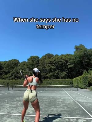 😂 #fyp #foryou #tennis #tennisplayer #tennistv #tennistiktok #tennisgirl 