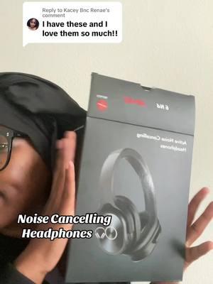 Replying to @Kacey Bnc Renae @ZihnicShop #zihnicheadphones #zihnic #noisecancellingheadphones #headphones #headphonesbluetooth #fypage #sophiiedior 