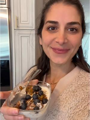 It’s actually really yummy too!!!!  #nosugar #sugarfree #noaddedsugar #cleanse #lebanese #lebanontiktok #lebanesemom #lebanesefamily #breakfastideas 