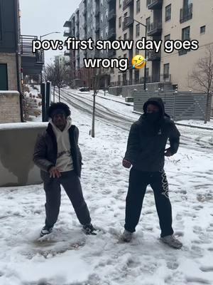 horrible looks 🤣#fyp #atl #snow #kappaalphapsi #nupetok #snowday 