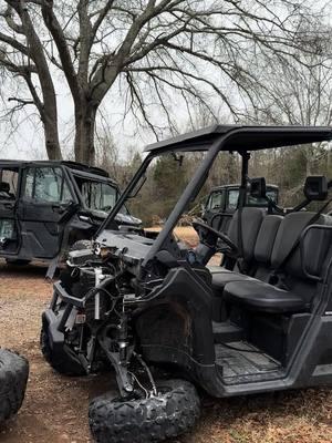 Just a few defenders #canam #defender #hvac 