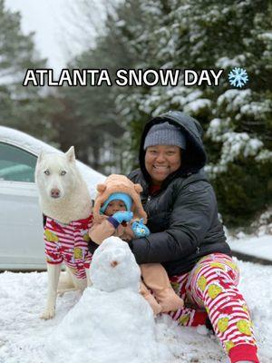 ❄️ Atlanta Snow Day 2025 ☃️ We put our matching Christmas pajamas back on and went to enjoy the snow!  This day was SOOOOO needed. I hope you take a moment to slow down and play in the snow with those you love! ☃️ . . . #atl #atlanta #atlantasnow #atlantasnowday #thingstodoinatlanta #thingstodoinatl #thingstodoatl #thingstodoatlanta #atlmoms #atlmom #atlantamom #atlantamoms #atlkids #discoveratl #discoveratlanta #visitatl #visitatlanta 🍑