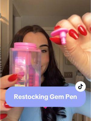 Gem pen ASMR 💖 #gems #hairaccessories #tiktokshopyearendsale #hairinspo #brunette #pov #hairtok 