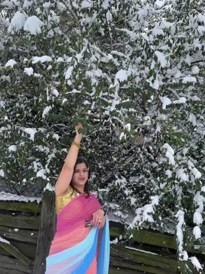 Wow Just enjoying snowfall ❤️❤️ #dipensangu #viral #goviral #tiktokusa🇺🇸 #snowfall2025 