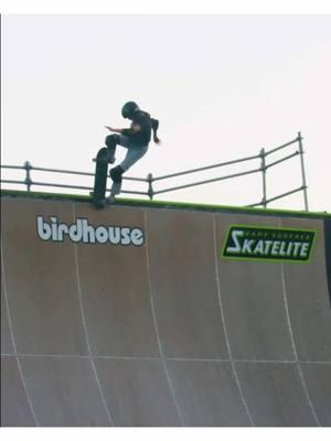 Some amazing skating from @asahikaihara from her recent @blood_wizard part! 🔥⚔️ #skatelite  🎥: @tweestopher  #Skateboarding #skateboardingisfun #vert #vertskateboarding #rampsurface #skateparkoftampa #vertramp