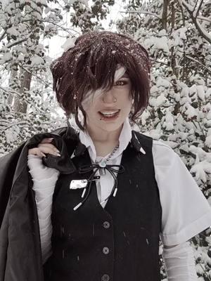 #DAZAI♟️ i cant even lie i took like nooo videos cuz i was sooo cold T_T || #dazai #dazaicosplay #dazaiosamu #dazaiosamucosplay #osamudazai #bsd #bsdcosplay #bungoustraydogscosplay 