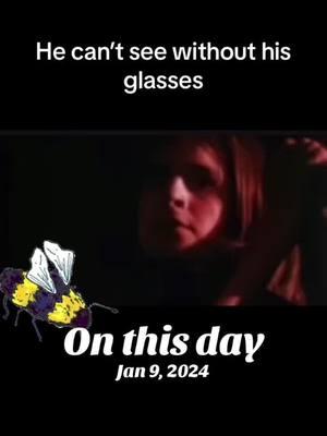 #onthisday In the 1991 movie My Girl, a child named Thomas J. dies from bee stings. The death is off-screen #homealone #mygirlmovie #mygirl #macaulayculkin #thegoodson #joepesci #johnhughes #culkin #nyc #actor #richierich #childactor #danielstern #homealonemovie #johncandy #newyork #usa #culkinbrothers #behindthescenes #homealoneagain #american #us #centuryfox #christophercolumbus #davisentertainment #johnlarroquette #chriscolumbusdirector #s #annachlumsky #jamieleecurtis