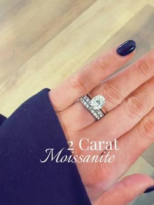 OBSESSING over this 2 carat oval solitaire! Perfect for travel and vacation!!! Under $50! #rings #moissanite #moissaniteengagementring #moissanitering #affordablejewelry #sterlingsilver #ovalengagementring #engagementring #weddingring #travelring #flashsale #freeshipping #boujieonabudget 