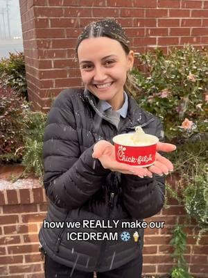 our secret ingredient 😉 #chickfila #cfa #fyp #icecream #snow #trending #foodtiktok #dessert #snowday #Recipe 