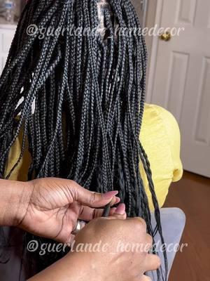 #knotlessbraids #knotless #braidstyles #bohobraids #hair #hairdone #braiding #braidinghairstyles 