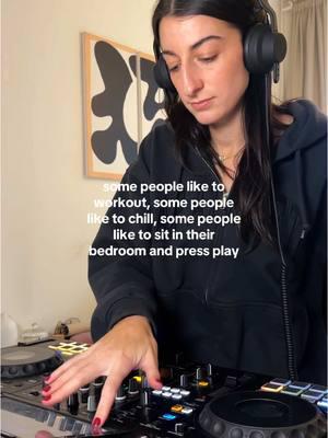 Forever practicing DJ transitions 😅  #dj #djmix #djtransition #djmusic #funny #relatable 