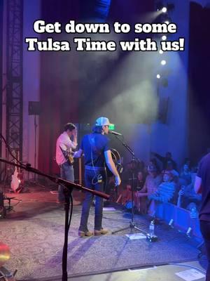 One of our favorite shows we’ve gotten to play recently! I’ve got new music out if you haven’t heard! #tulsatime #towertheater #okc #wadebowen #austindixon #livemusic 