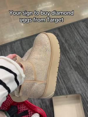 #target #trendyclothes #trend #clothes #ugg #winteroutfit #grwm 