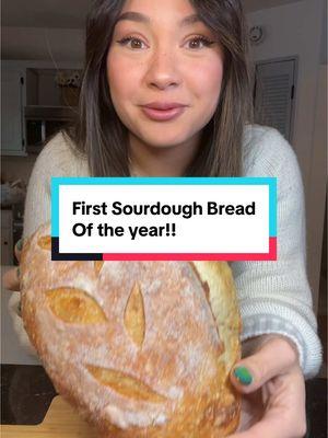 Bake my first sourdough bread loaf of the year with me!! This is the perfect weekly loaf size for 1-2 people. This is my go-to recipe #sourdoughbread #sourdough #sourdoughbreadrecipe 