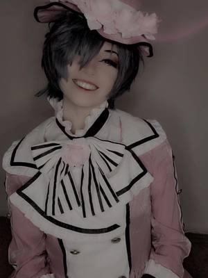 💗 💗 💗 . . . #ciel #cielphantomhive #kuroshitsujicosplay #kuroshitsuji #cielcosplay #cielphantomhivecosplay #blackbutler #blackbutlercosplay #alois #aloistrancy #sebastianstan #sebastian #sebastianmichaelis #claude #lizzymidford #claudefaustus #lizzy #elizabethmidford 