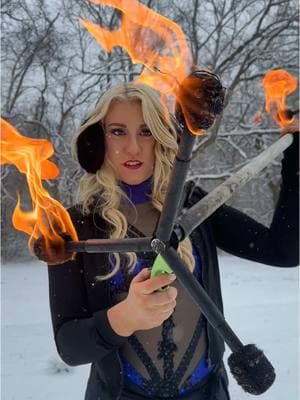 When it snows in Tennessee.. its my favorite time to play with fire!! #asmr #snowday #fireperformer #fireasmr #dragonstaff 