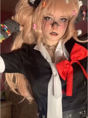 This is more 2019 but eh whatever #junko #junkoenoshima #junkoenoshimacosplay #danganronpa #danganronpacosplay #2020 #cosplay #coffeeandkarmacos 