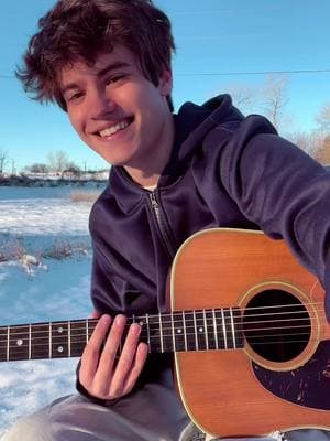 I like this song a lot 😁 maybe a stream tonight?? #singing #cover #shawnmendes #guitar #snow #oklahoma #guitar #stitches 