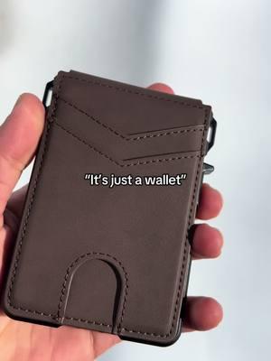 This wallet made my bank account smile 😊 #foryoupage #fyp #foryou #menswallet #rfidblocking #magnetic #cardholder #blowthisup #goviral #gadget #tiktokshopfinds #flashsale 