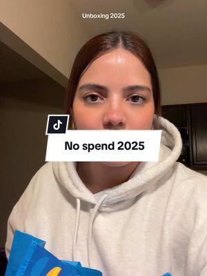 Vamos excelente con el no spend challenge, aunque se ha sentido como una eternidad la verdad 😂 #nospendchallenge2025 #ahorro #humor #finanzassanas 