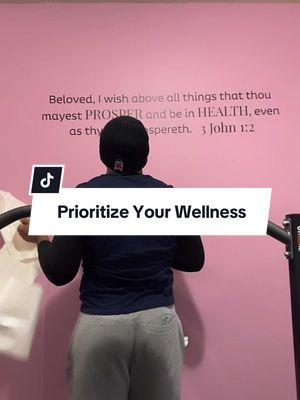 Prioritizing myself and my wellness has been a game-changer.  💕This home gym is more than just a space—it’s where I show up for ME, push my limits, and stay committed to my personal journey. 💪🏽 Wellness is about balance, discipline, and showing up consistently—no matter how busy life gets. Whether it’s boxing, lifting, or just moving my body, I’m taking care of me from the inside out. Here’s your reminder to make yourself a priority today. You deserve it!  #EricaLandryHairWellness #RevitalizeHER #WellnessJourney #HomeGymVibes #StrongBodyStrongMind #PrioritizeYou