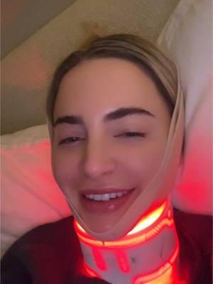 Replying to @peachykeen43088 #skincare #nasolabilfolds #nasolabial #plasticsurgery #prf #microneedling #necklines #omnilux #redlight #redlighttherapy 