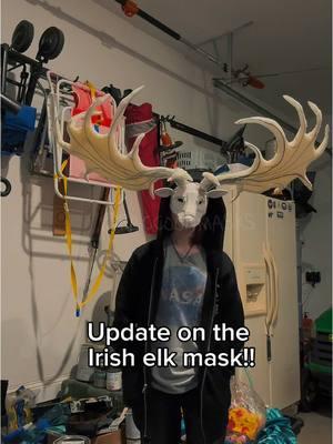 Irish elk mask update #mask #masks #animalmask #therian #therianmask #therianthropy #quadrobics #irishelk #paleotherian #realistic #realistictherianmask #realisticart #alterhumanity 