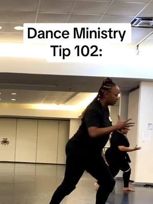 I have my preference but what about you….church or community? #movementministrymentor #churchorcommunity #danceministrytip #praisedance #praisedancer #danceministry 