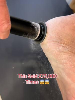 Wow this thing definitely surprised me 😳 #foryoupage #fyp #foryou #footfile #electricfootfile #pedicure #beauty #footcare #smoothfeet #flashsale #pedicuretools #goviral 