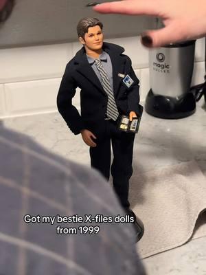 We’re going to put the dolls in Situations #xfiles #danascully #foxmulder #barbie #dollcollector #horrorcollector 