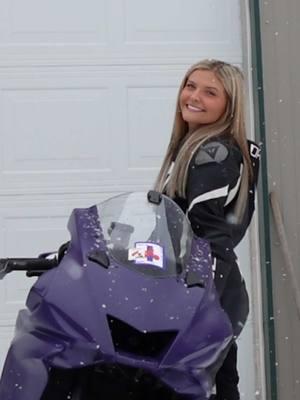 i love the snow but hate the cold😅 • • • Use code “KAY” for 10% off @cardosystems !! • • • #yamaha #yamahar6 #yamahayzfr6 #bikergirl #bikers #bike #biker #femalerider #track #trackbike #insta360 #cardosystems #kaysyamaha #purplebike #barbermotorsportspark #trackdays #bikergirls #moto #motocontent #motorcycles #suzuki #harleydavidson #kawasaki #gsxr #honda #cbr #motorcyclegirl 