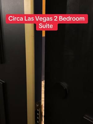 This is @CircaLasVegas #vegaspaulycshow 