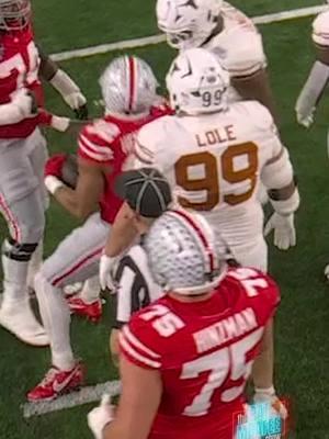 A LEFT TO THE FACE FROM TREVEYON HENDERSON @Ohio State Football @Texas Longhorns #PMSCFPESPN2 #treveyonhenderson #ohiostate #ohiostatefootball #texas #texasfootball #cottonbowl #CollegeFootball #cfb #cfbplayoffs #football #footballtok #sports #sportstok #patmcafee #patmcafeeshow #thepatmcafeeshow #thepatmcafeeshowclips #mcafee #pmslive 