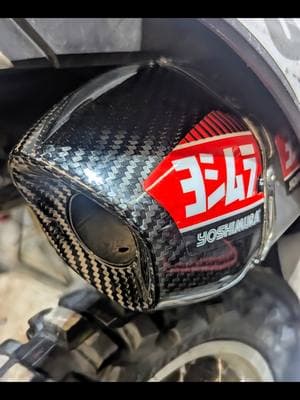 new carbon fiber goodies 😍@yoshimura_rd  #carbonfiber #yoshimura #crf450 #fyp #motolife #tiktok #honda #supercross #anaheim 