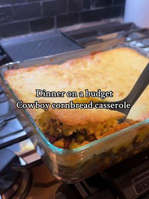 I love this recipe #cowboycasserole #DinnerIdeas #dinneronabudget #easydinnerideas #casserolerecipe #budgeting #budgeting #cookwithme 