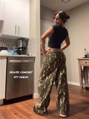 house concert fit check <3 #housemusic #houseconcert #housemusicfit 