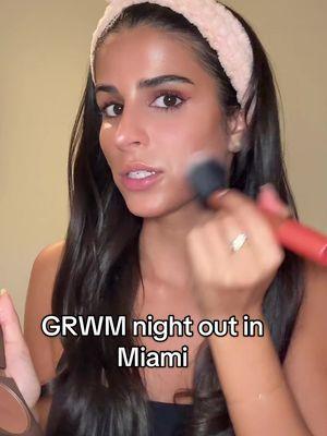 Grwm to go out in miami🖤#miami #miaminightlife #grwmmiami #makeuptutorial #MakeupRoutine 