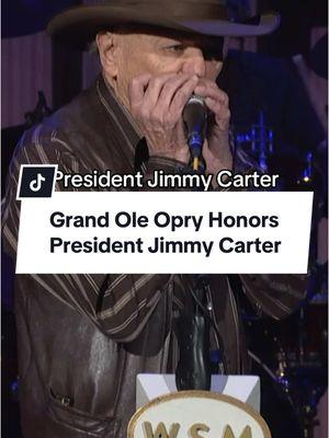 The harmonica solo we didn’t know we needed ❤️ Watch the full performance from the Charlie McCoy at the Grand Ole Opry at the link in our bio. #jimmycarter #harmonica #georgiaonmymind #countrymusic #countrysong #countrymusiclover 