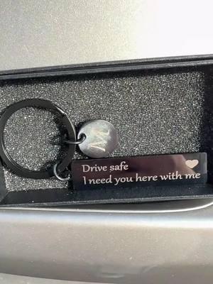 If you love him…🚗💕🤩🎉 #v#vdrivesafe#ValentinesDay#Love#TikTokShop#tiktokfinds#giftideas#gift#husband#boyfriend#bf#trending#son#keychain#car#safe#foryouloverivesafe