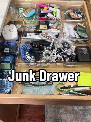 This one wasn’t the most exciting of jobs, but all the more reason to check it off the list. #organizedhome #declutter #junkdrawer #junkdrawerorganization 