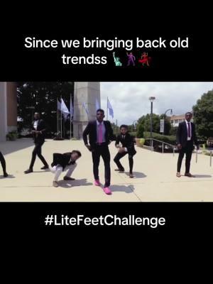 We gotta bring dis back 🗽🕺🏾💃🏾 #litefeetchallenge #ShowTimeBrando 