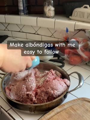 👩‍🍳 🤍 • •   #cookwithme #sahg #nonaesthetic#nonaesthetichome #relatable #paratiiiiiiiiiiiiiiiiiiiiiiiiiiiiiii    #sahg  #stepmom #albondigas 