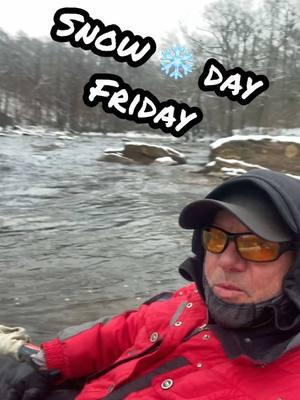 Playing in SNOW is fun, but it’s MORE FUN IN A KAYAK!  #snowday #snowkayaking #chattahoochee #redkayakguy #chattahoocheeparks #crnra #kayaking #kayakingadventures #shorts #shortsvideo #shortsfeed 