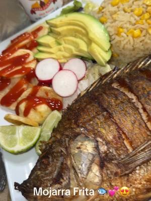 Mojarra frita ❤️ #fyp #mojarrafrita #mexicanfood #parati #dinneridea 