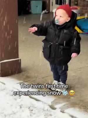 A core memory for sure 🥹❤️ #twinmom #MomsofTikTok #boymama #snowday #atlantageorgia #twinmomsoftiktok 