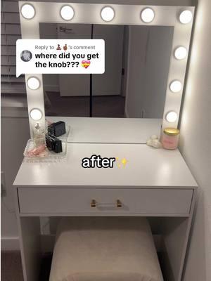 Replying to @🧘🏾‍♀️🤞🏾 I’m glad you noticed the difference. It elevates the look so much 🎀✨🤍💌 #makeupvanity #smallspacemakeuporganization #makeupvanityideas 